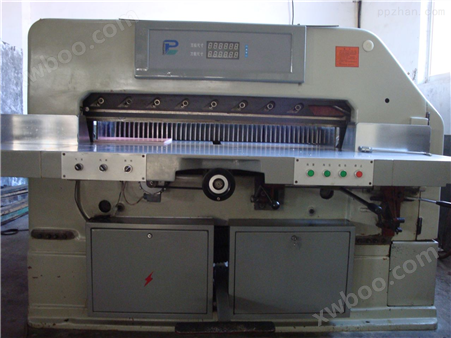 【供应】 彩霸 CB-670V+ 程控切纸机 全自动切纸机